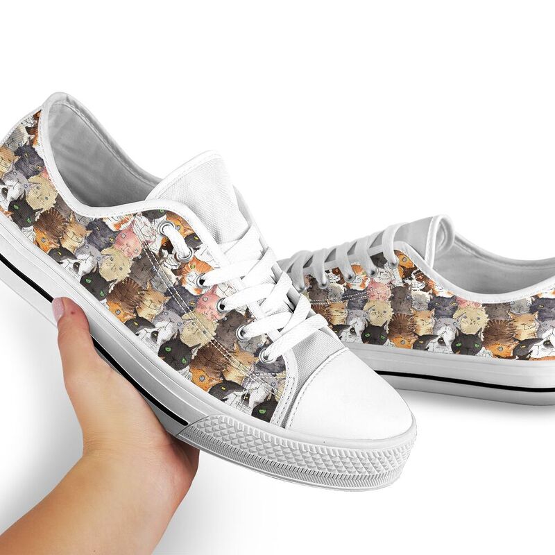 Cat Face Art Watercolor Low Top SKY 367884